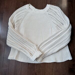 American Eagle Outfitters crew neck cream sweater.  Size L